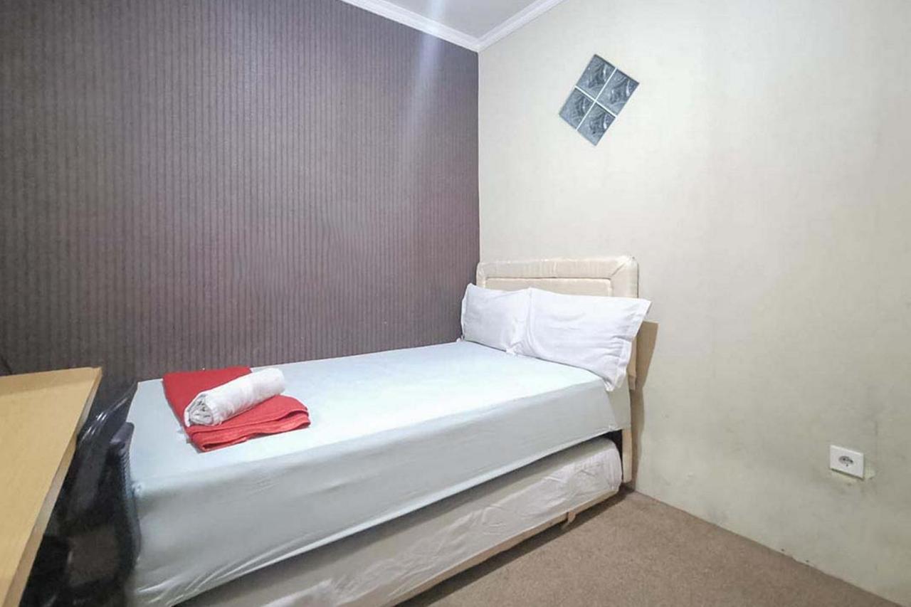 Good Sleep Balikpapan Mitra Reddoorz Hotel Exterior photo